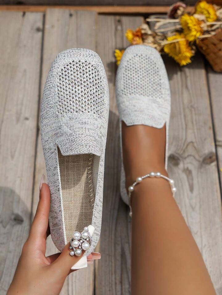 Women's orthopedic slip-on sneakers with soft footbed, breathable mesh