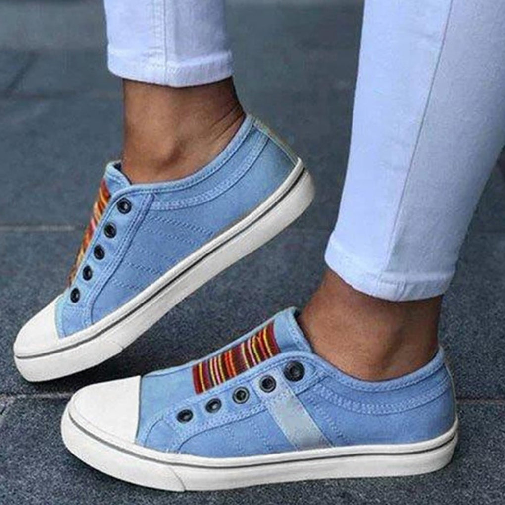 Stylish and Comfortable Women’s Casual Shoes