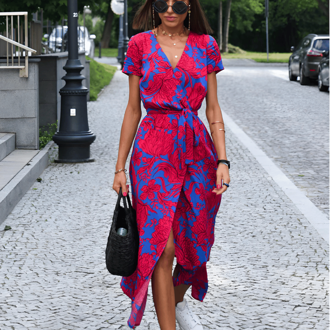 Women’s Split Hem Lace-Up Dress