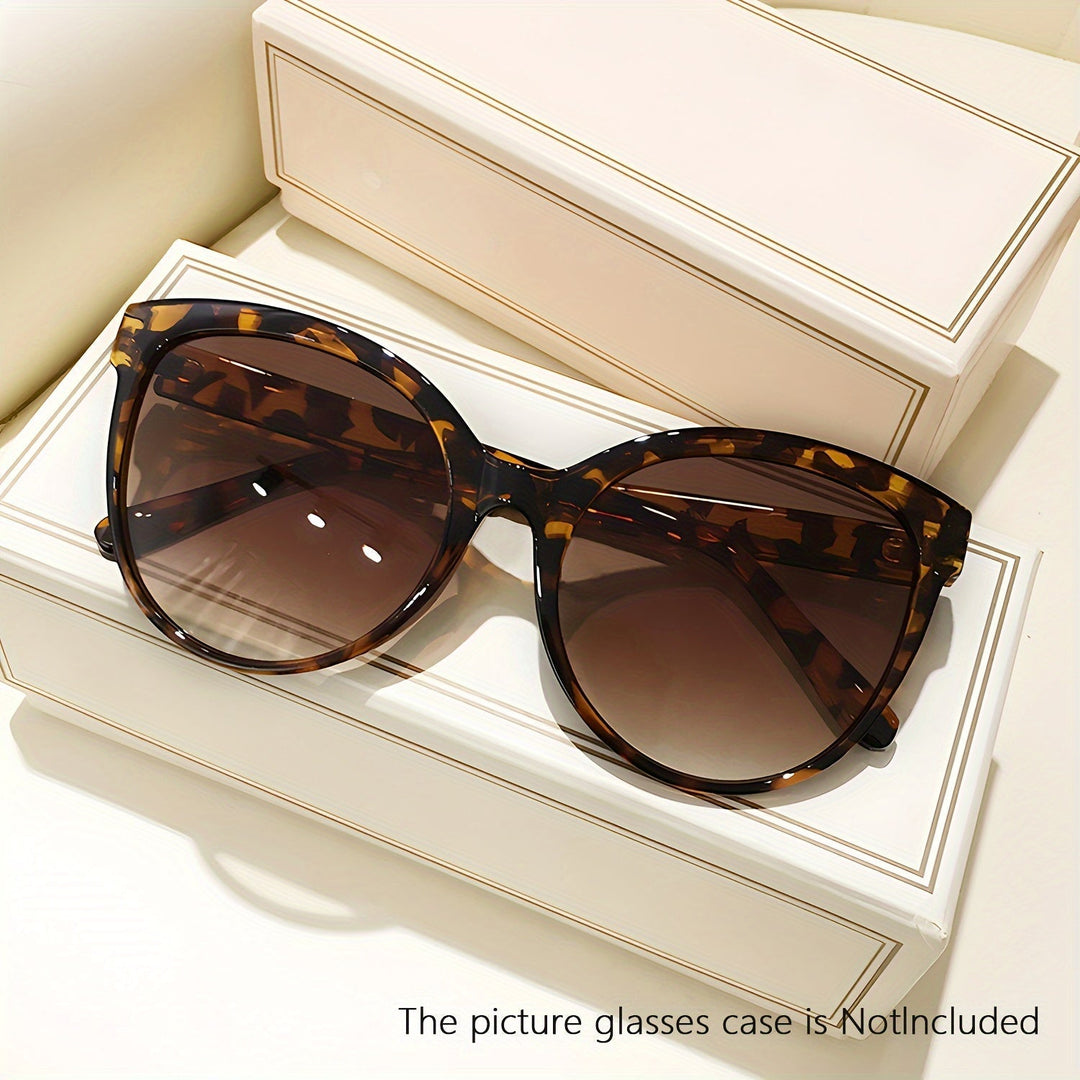 Luxury Cat-Eye Sunglasses for Women – Oversized and Stylish for Sunny Days
