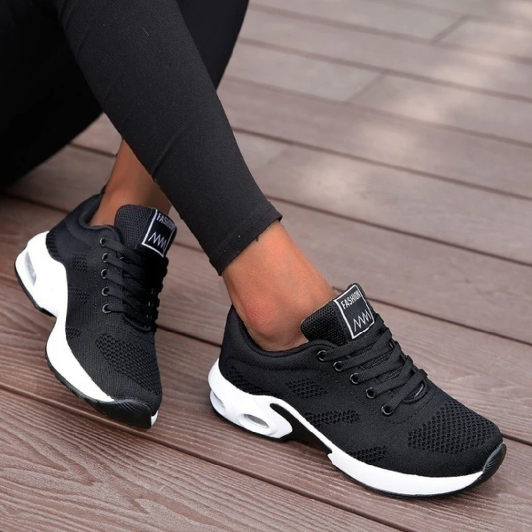 Lightweight orthopedic women's sneakers with breathable mesh and cushioned sole