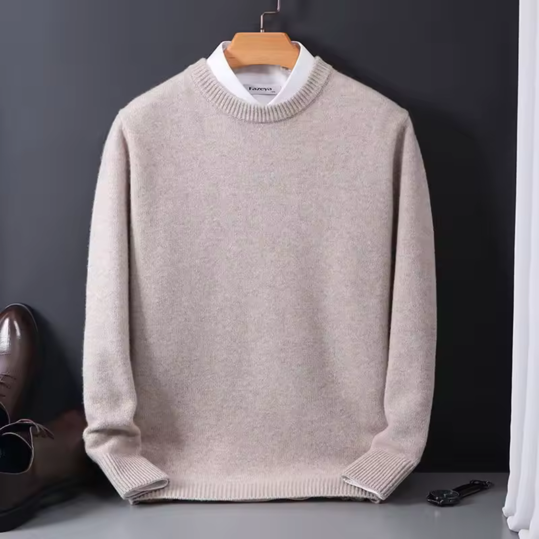 Classic Men's Pullover