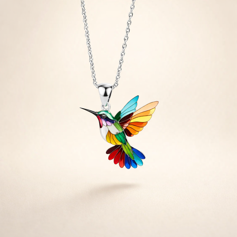 Elegant Silver Necklace with Hummingbird Design