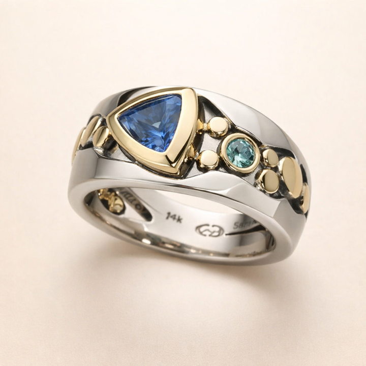 Elegant white gold ring with antique ice stone