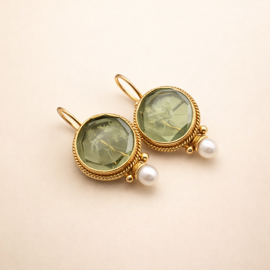 Elegant white gold earrings with green stone and pearl