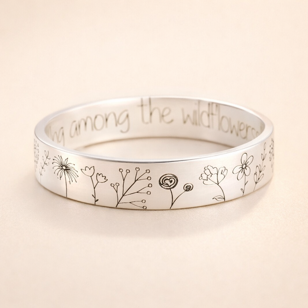 Elegant Silver Ring with Subtle Details