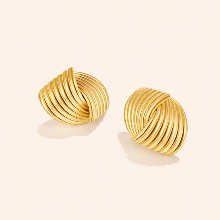 Elegant Gold Earrings with Refined Details