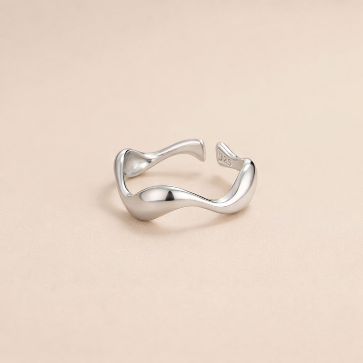 Waves - Silver Ring