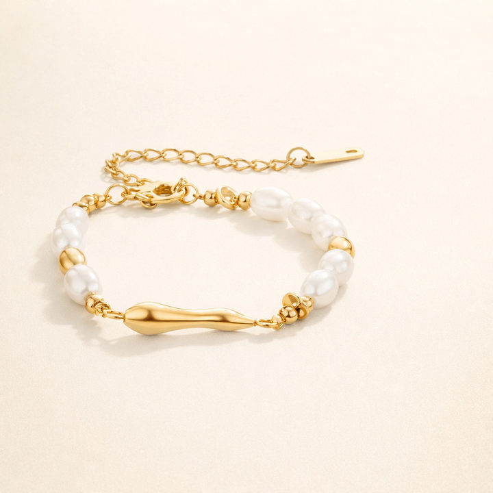 Soft freshwater pearl bracelet