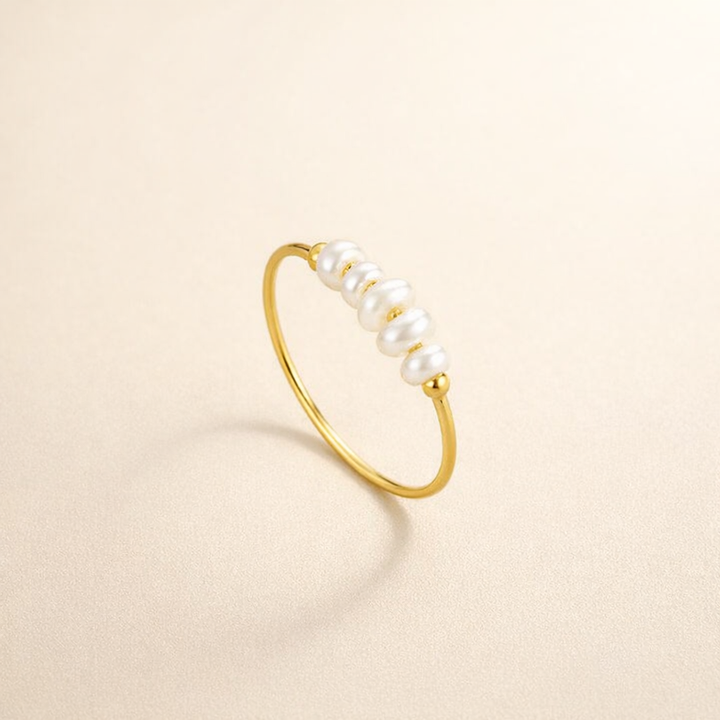 Refined freshwater pearl ring