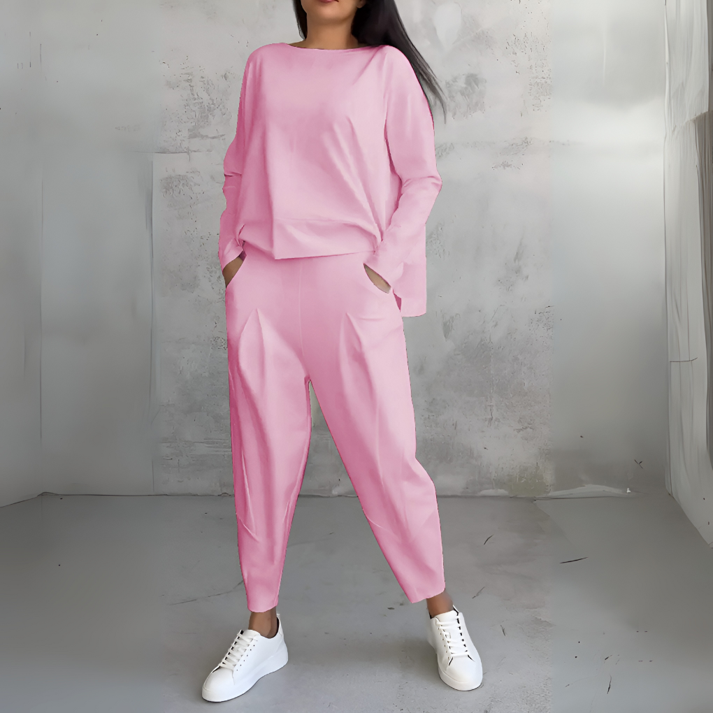 Minimalist Comfort Set for Daily Wear