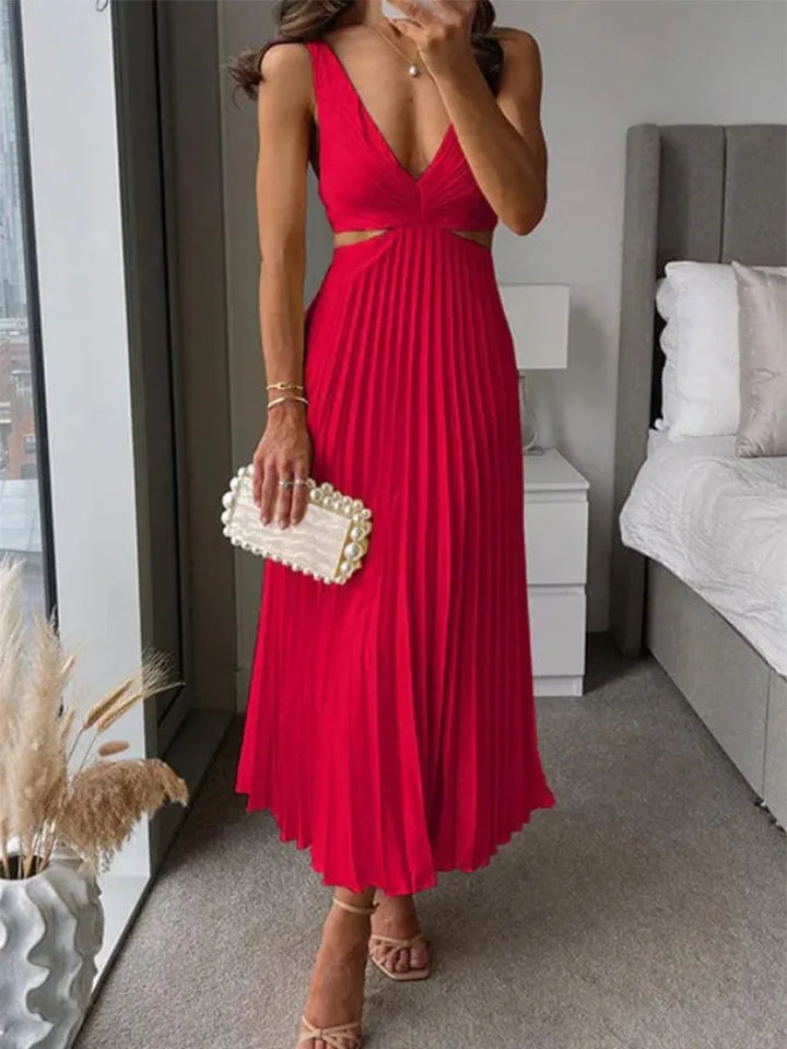 Elegant Sleeveless Dress with Open Back – Graceful Sophistication for Warm-Weather Occasions