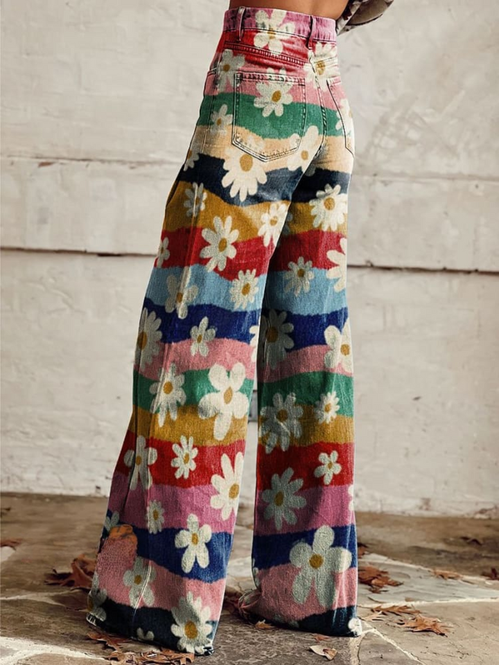 Trendy Retro Floral Flared Pants with High Waist – Mirella