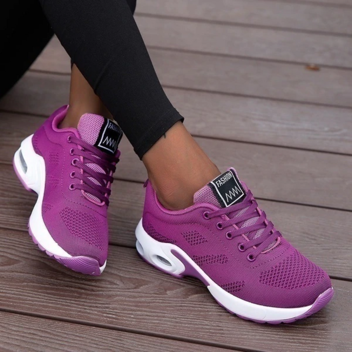 Lightweight orthopedic women's sneakers with breathable mesh and cushioned sole