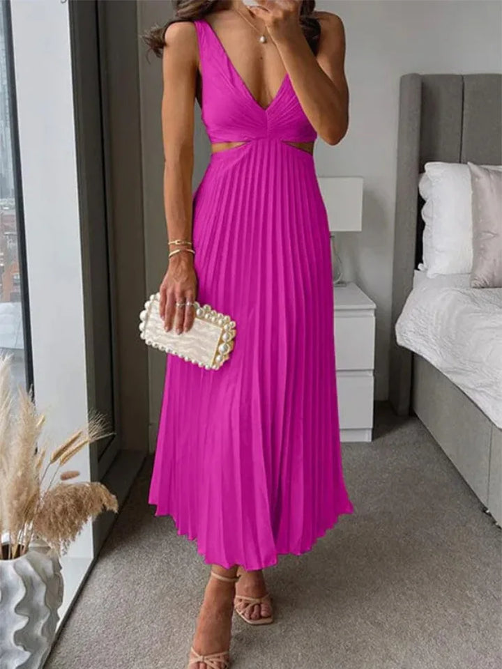 Elegant Sleeveless Dress with Open Back – Graceful Sophistication for Warm-Weather Occasions