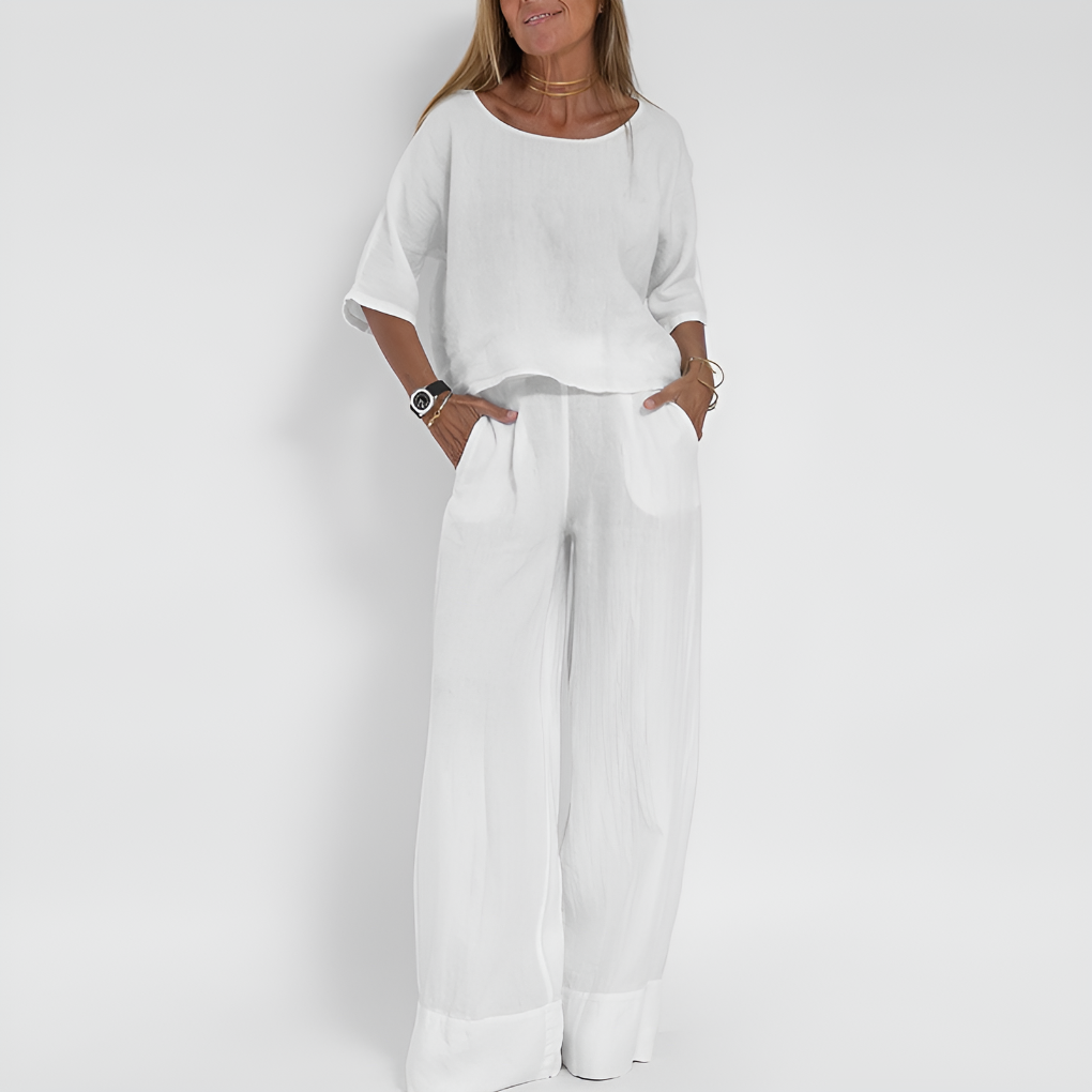 Women’s Relaxed Fit Two Piece Set