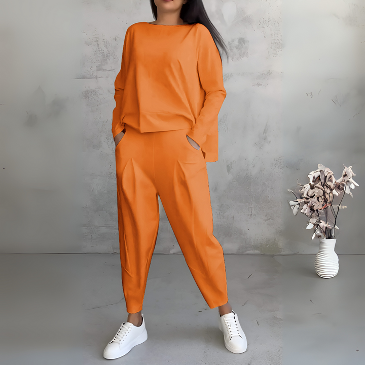 Minimalist Comfort Set for Daily Wear