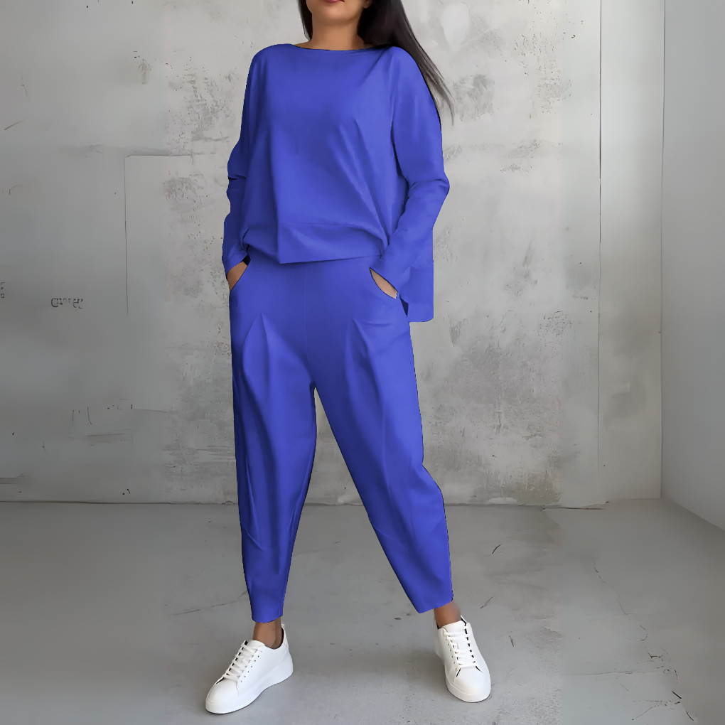 Minimalist Comfort Set for Daily Wear