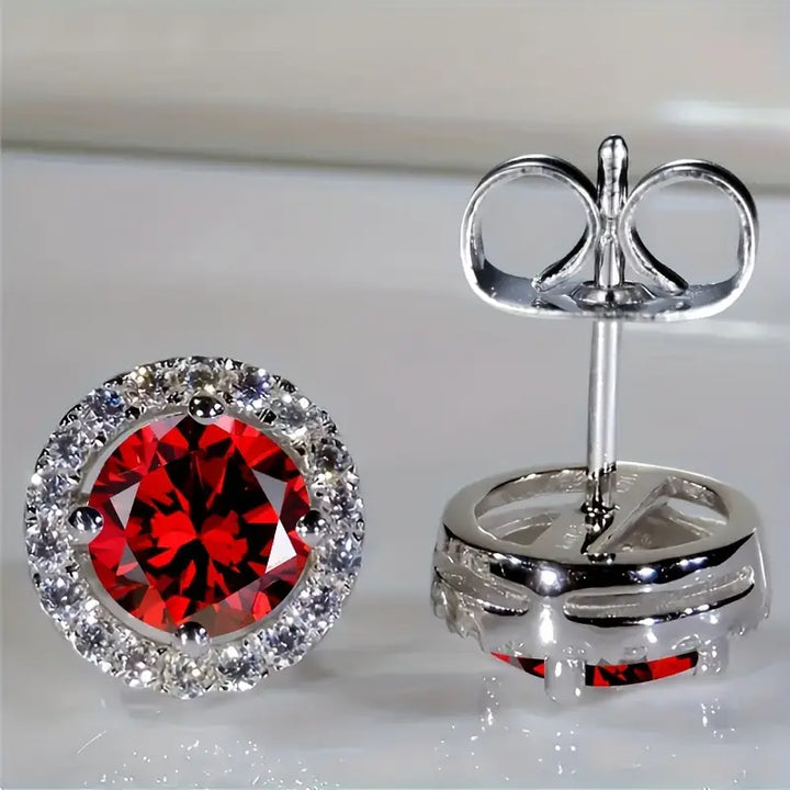 Elegant white gold earrings with a refined look