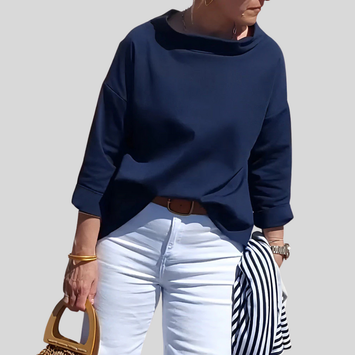 Elegant Top – Modern Design Meets Everyday Style