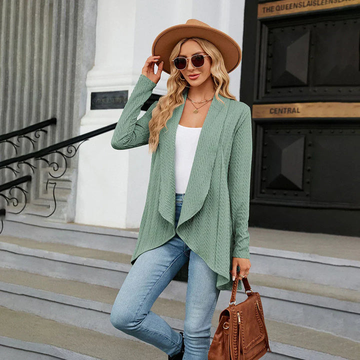 Stylish Women's Cardigan for the Autumn Season