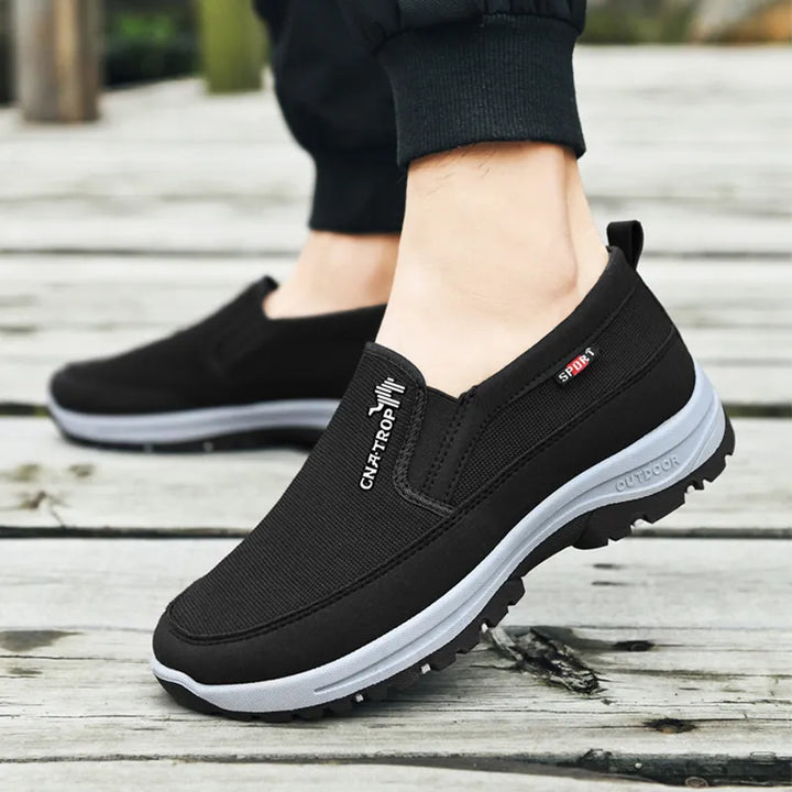 Men’s Walking Shoes
