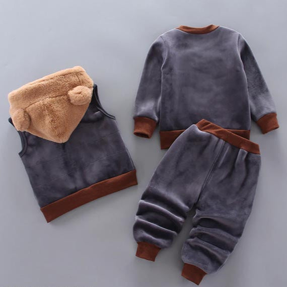 Three-Piece Baby and Toddler Set with Bear Motif – BearHugs
