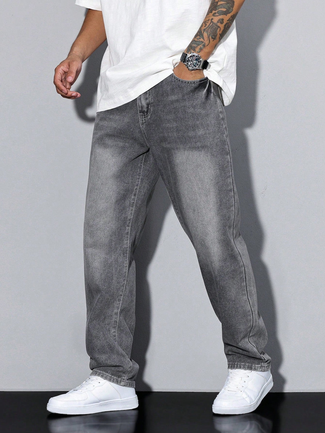 Baggy Jeans - Wide-Cut Denim Pants in a Used Look