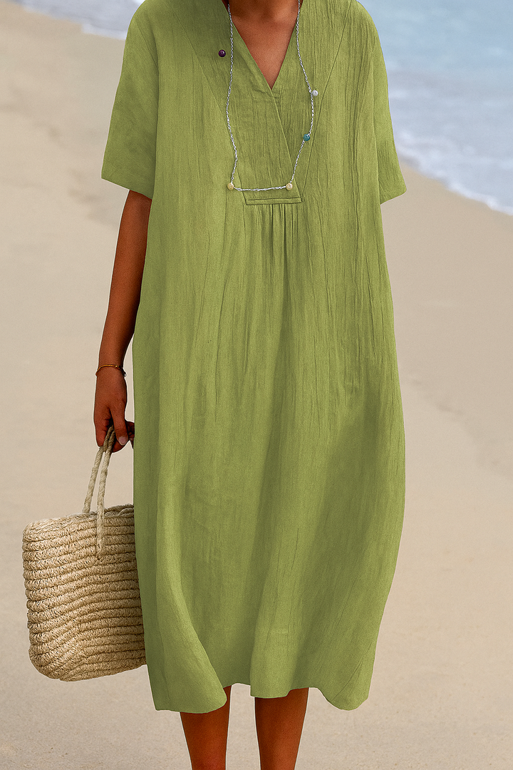 Relaxed Beach Dress with V-Neck and Short Sleeves