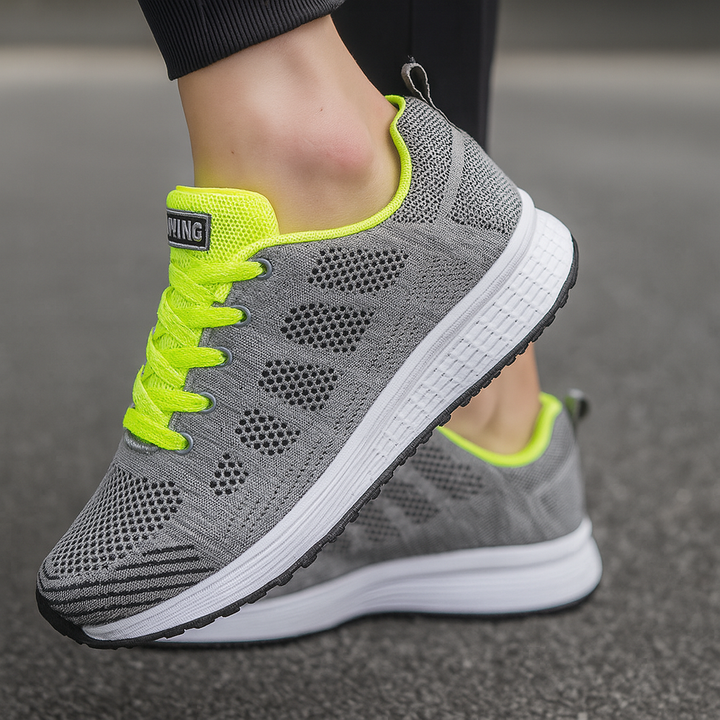 Women's Cushioned Sports Shoes