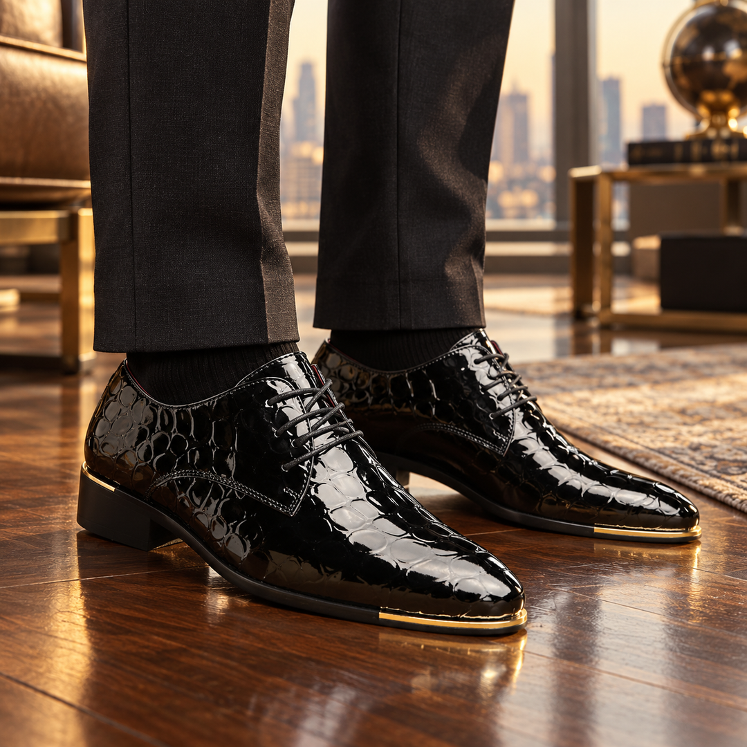 Men's Leather Lace-Up Shoes with Textured Finish