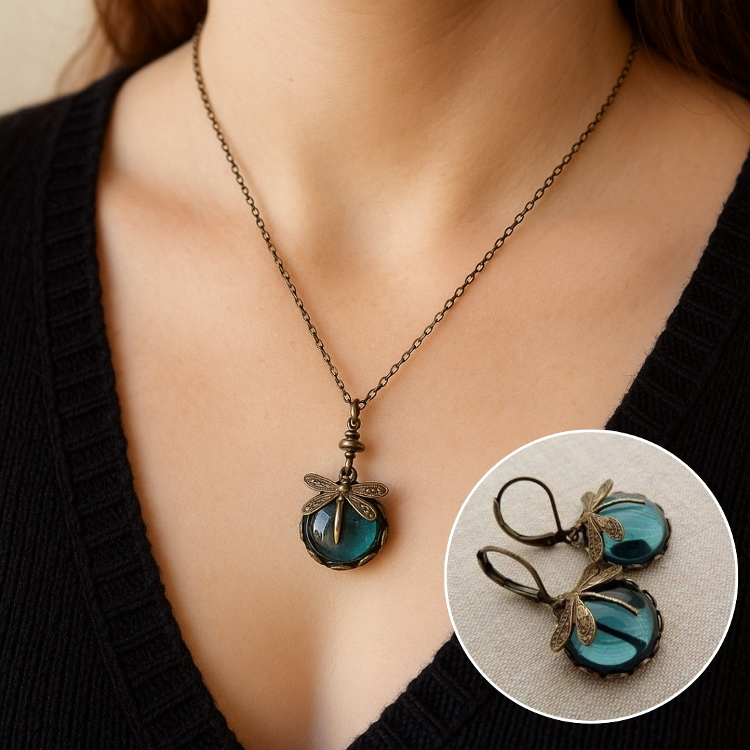 Beautiful Vintage Dragonfly Necklace with Bonus Earrings – Limited-Time Offer