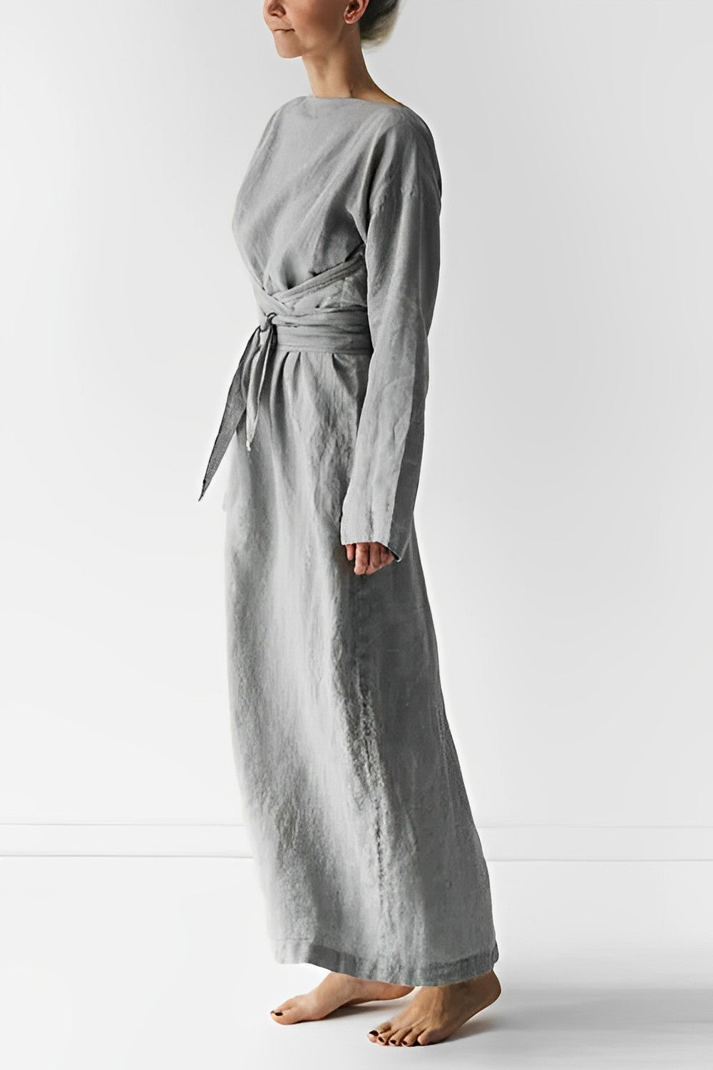 Stylish Maxi Dress with Bow Detail