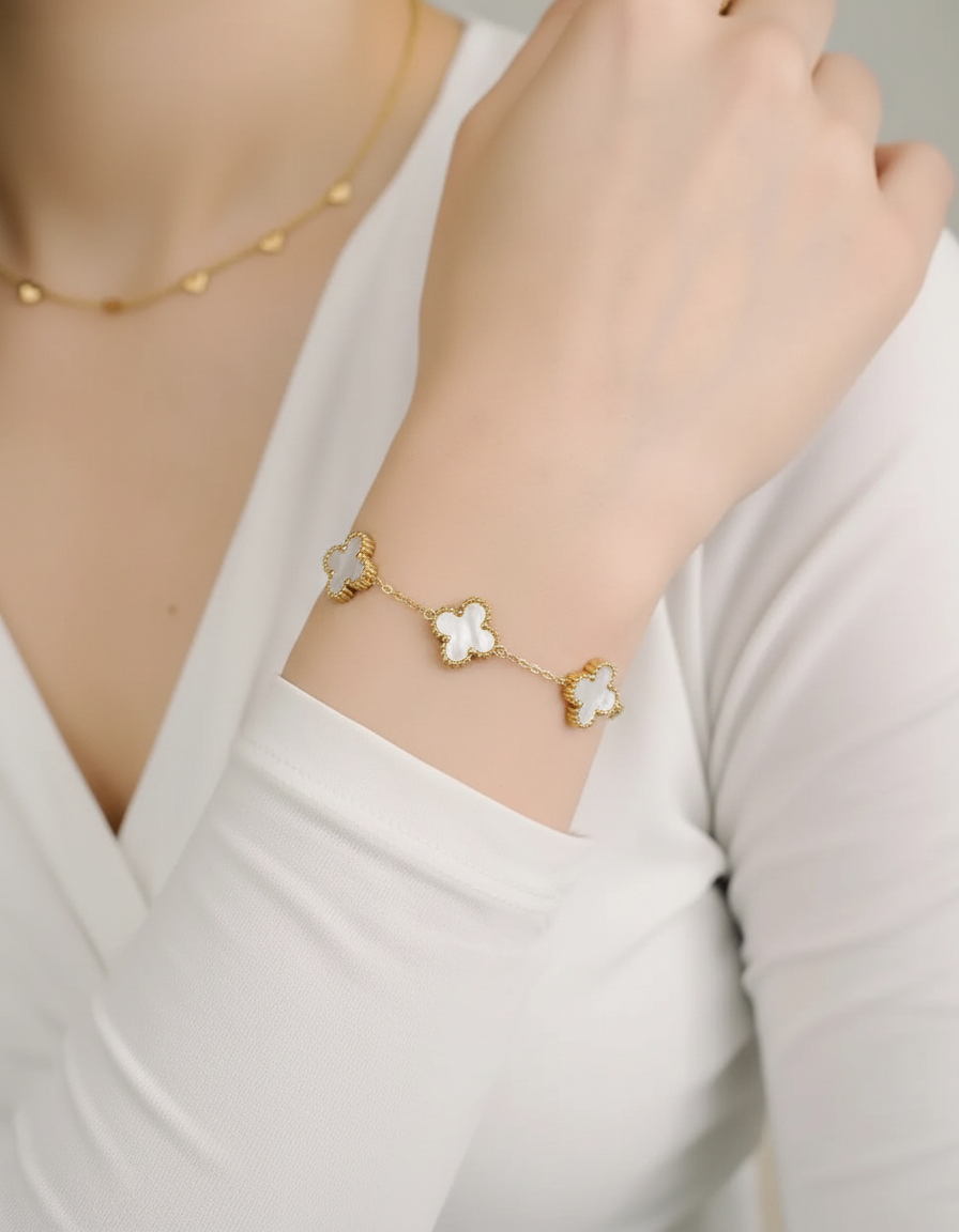 Elegant Bangle Design - FlowerShine