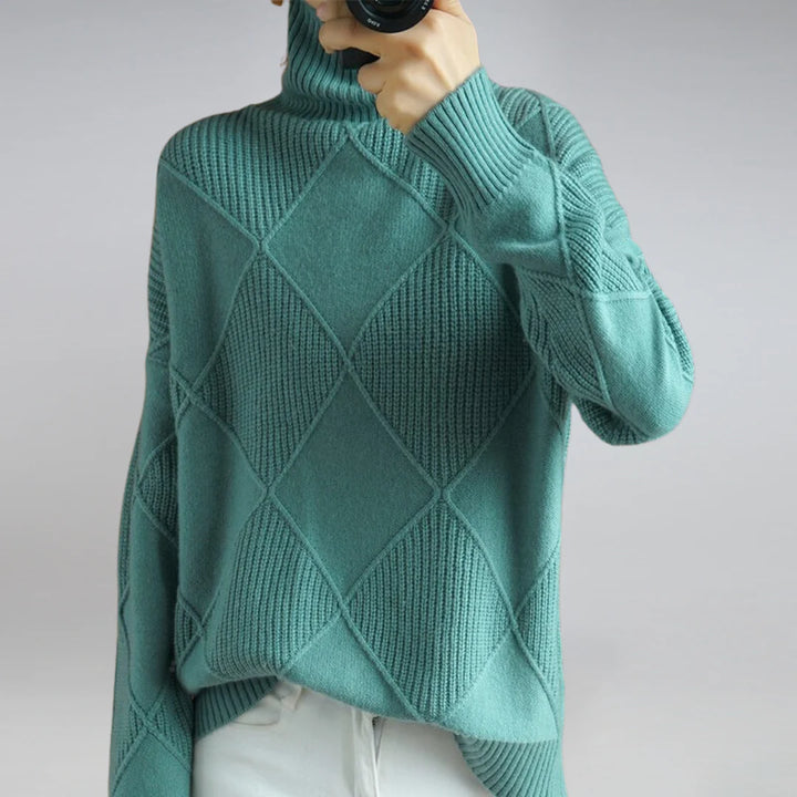Classic Turtleneck Sweater – Warm & Sophisticated