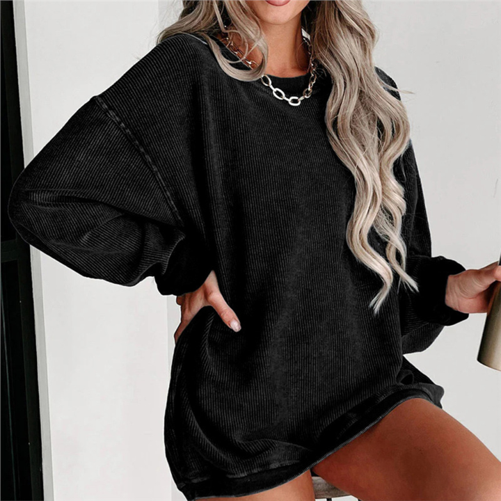 Women’s Oversized Graphic Crewneck Sweatshirt
