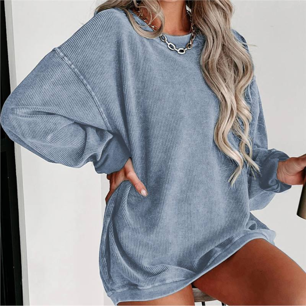 Women’s Oversized Graphic Crewneck Sweatshirt