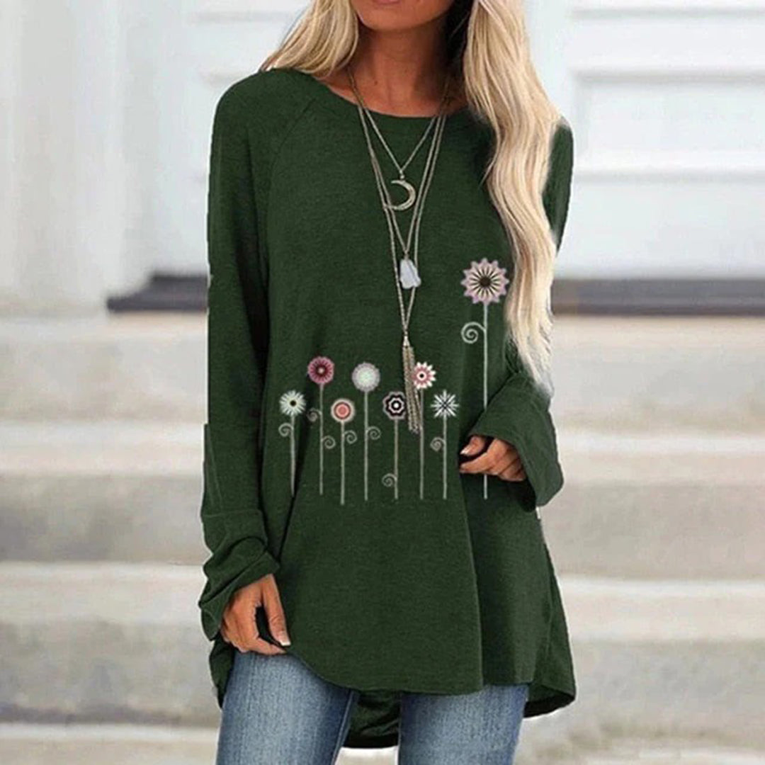 Sweatshirt with 3D Floral Embroidery - Soft Texture Meets Subtle Elegance