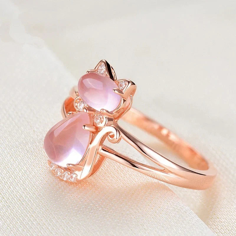 Elegant rose gold ring with refined design