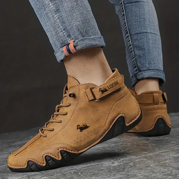 Men's Cushioned Walking Shoes