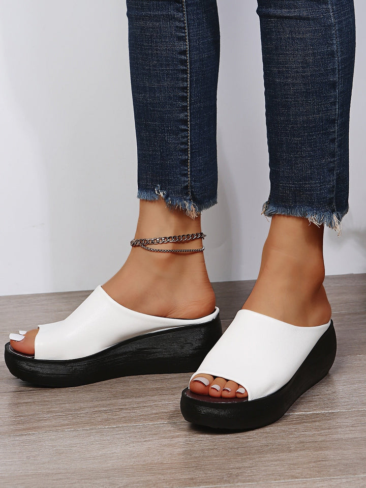 Luxury Comfort Slippers with Ergonomic Design – Seraphina
