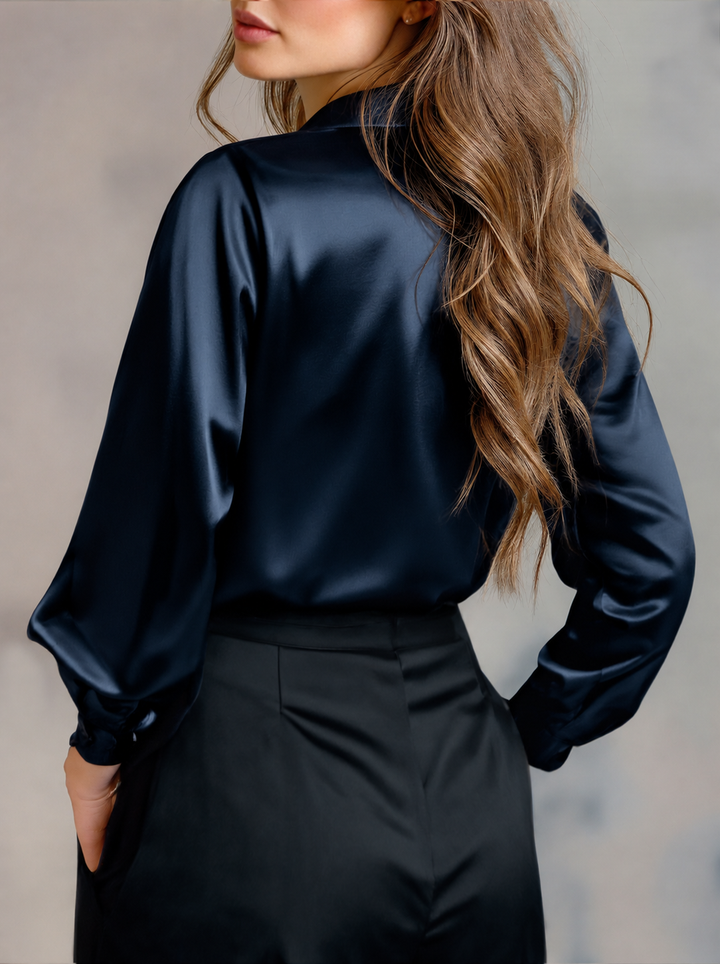 Women's Slim Fit Blouse – With Long Sleeves, Suitable for Work and Everyday Wear
