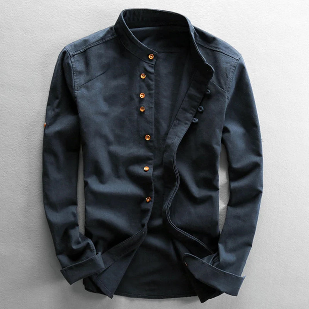 Stylish Men's Shirt - Seamlessly Blending Classic Design