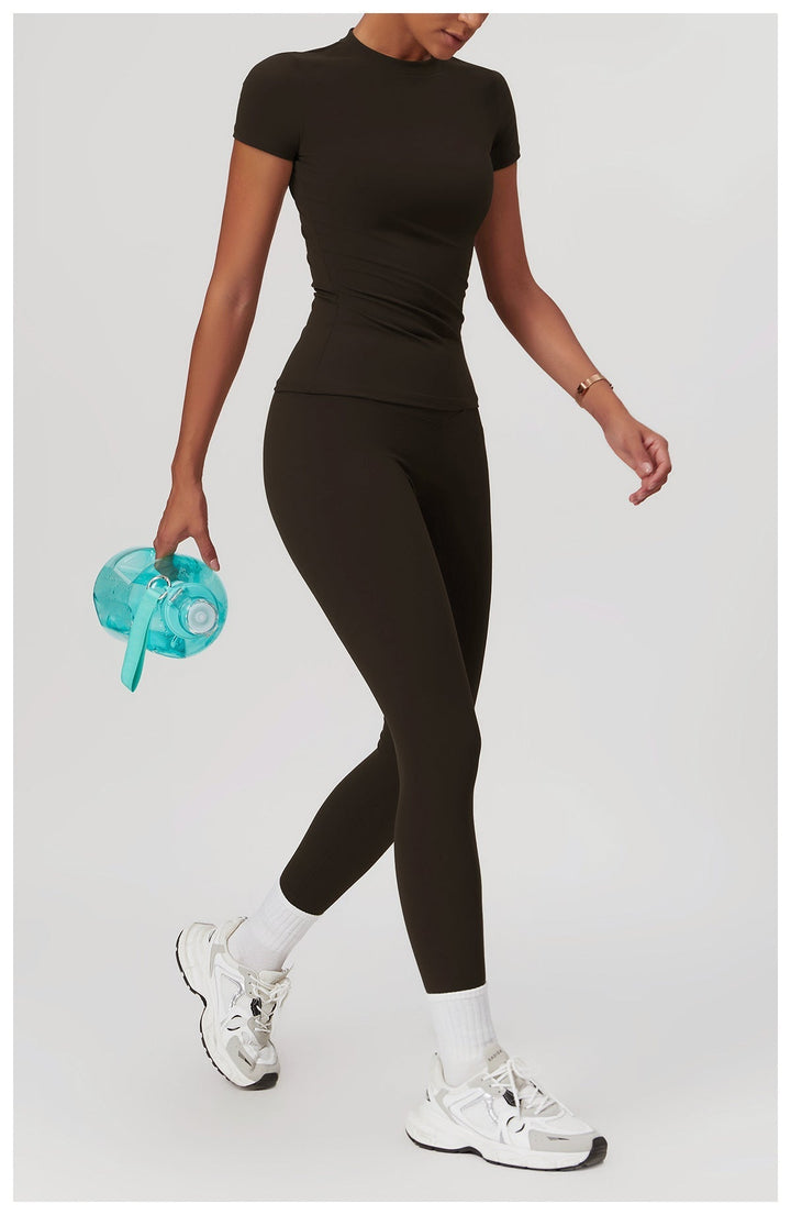 Gabriella - 2-Piece Shaping Gym Set with Short Sleeves