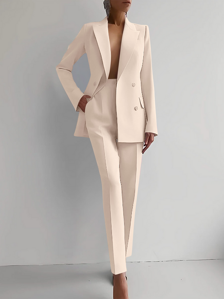 Elegant Two-Piece Blazer Set for Women – Refined Tailoring Meets Modern Sophistication