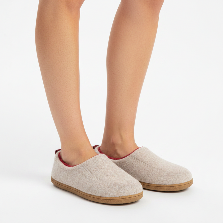 Orthopaedic Unisex Indoor Slipper – Hard Sole & Fleece Support