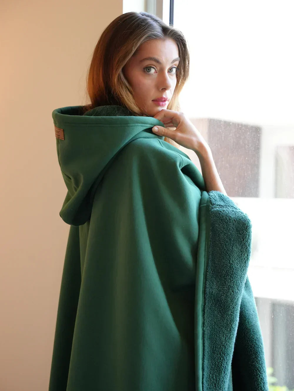 Oversized Hooded Blanket Sweatshirt – Karoline