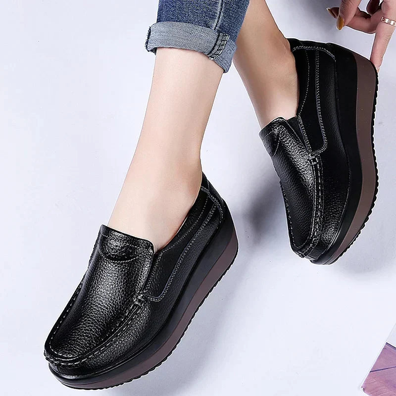 Platform slip-on shoe with orthopaedic support – Erika