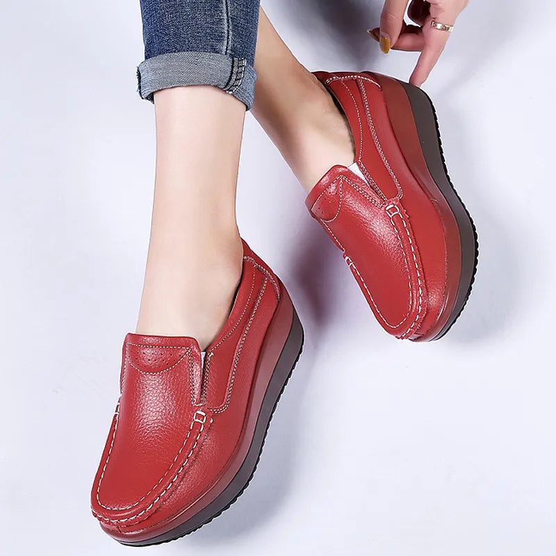 Platform slip-on shoe with orthopaedic support – Erika
