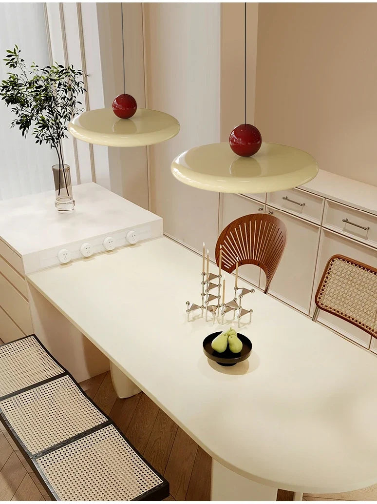 Veya – Colorful Bauhaus Pendant Light